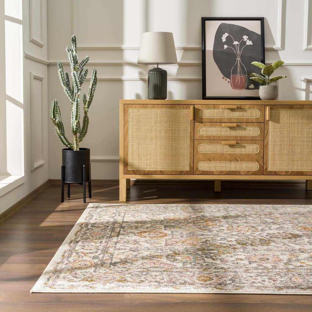 Herstmonceux Traditional Area Rug | Machine Woven Rug