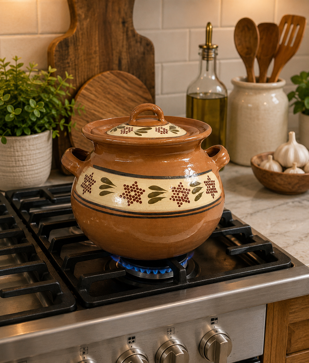Handmade Large Mexican Bean Pot with Lid | Traditional Frijolera